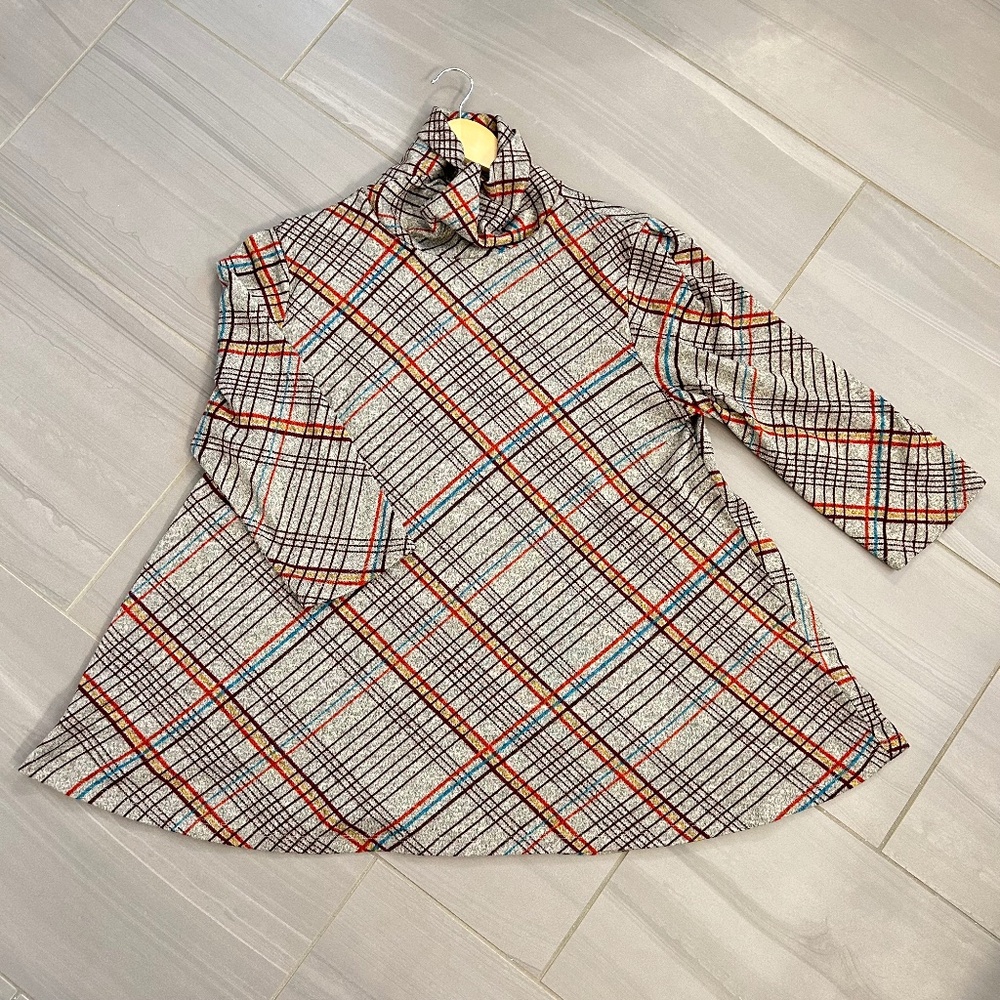 Plaid swing sweater by John Paul Richard, size large